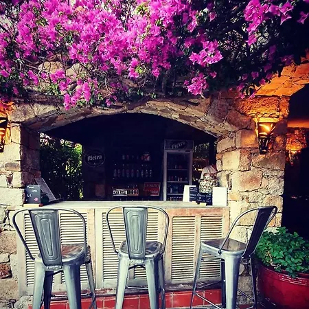 Casa Rossa & Ξενοδοχείο LʼÎle-Rousse