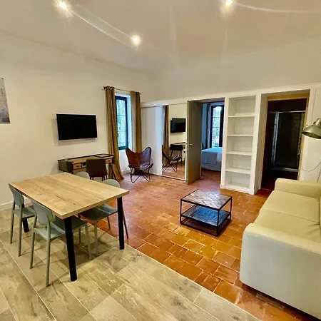 Casa Rossa & Ξενοδοχείο LʼÎle-Rousse