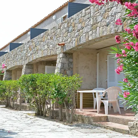 Casa Rossa & LʼÎle-Rousse