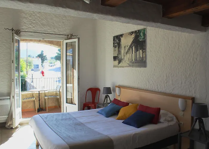 Casa Rossa & 3* LʼÎle-Rousse