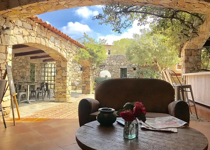 Casa Rossa & 3* LʼÎle-Rousse