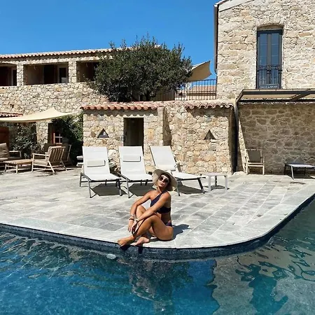 Hotel Casa Rossa&spa LʼÎle-Rousse