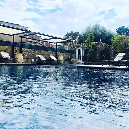 ホテル Casa Rossa & 3*
