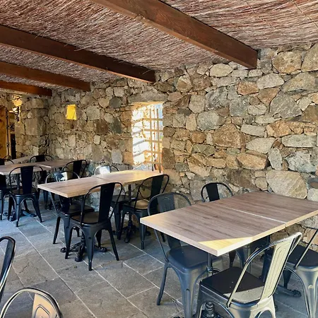 Casa Rossa & 3* LʼÎle-Rousse