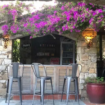 Casa Rossa & מלון 3*