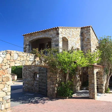 מלון Casa Rossa &