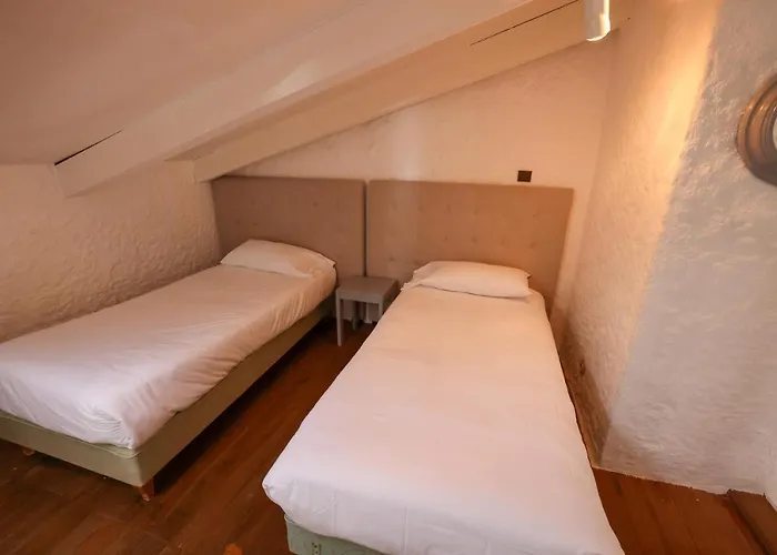 Hotel Casa Rossa & LʼÎle-Rousse