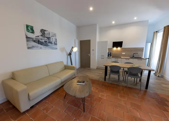 Casa Rossa &