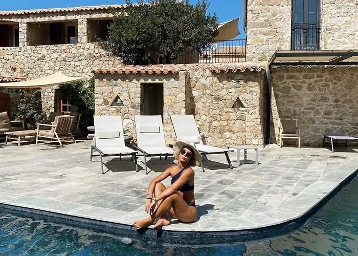 Hotel Casa Rossa & LʼÎle-Rousse