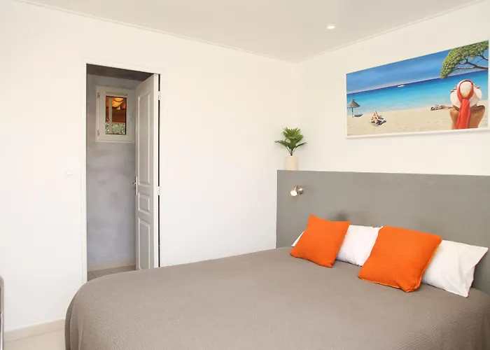 Casa Rossa & Hotel 3*