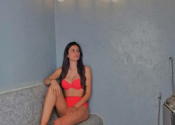 Casa Rossa & Hotel LʼÎle-Rousse