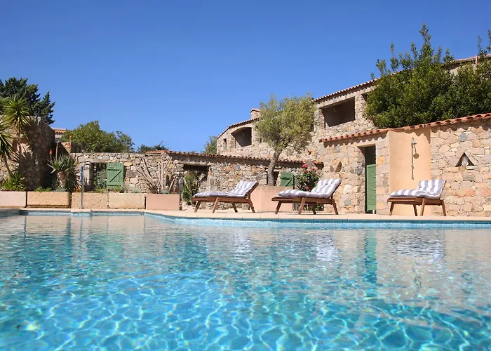 מלון Casa Rossa & 3*